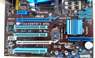 ASUS M4A785TD-V EVO + Athlon II X2 250 + 4 GB DDR3