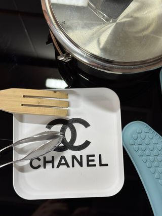 Prato Decorativo “Chanel”