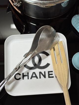Prato Decorativo “Chanel”