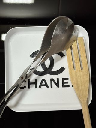 Prato Decorativo “Chanel”