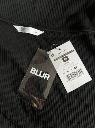 Top negro cremallera nuevo