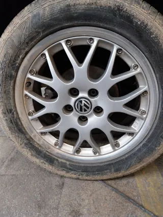 Llantas aluminio VW Golf R16