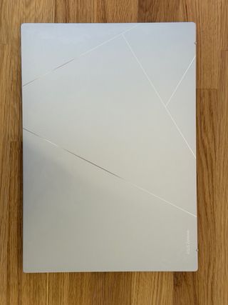 ASUS Zenbook OLED Ultra 7 /16GB DDR5/ 1TB