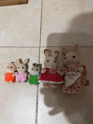 Casa Sylvanian Families con muñecos