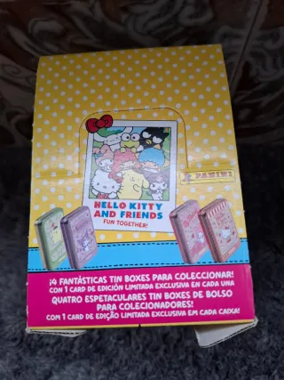 4 Latas Colección Hello Kitty y Amigos