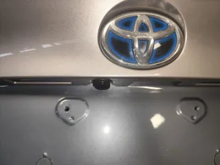 Portón trasero Toyota C-HR