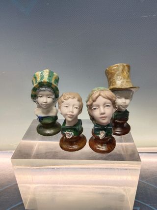 4 bustos cabezas de porcelana Ramón Ingles