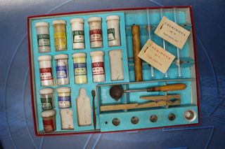 Antiguo juego Cheminova nº 3. Años 60.