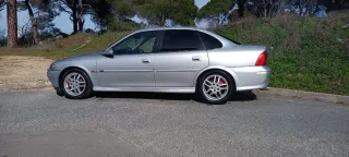 Opel Vectra 2000