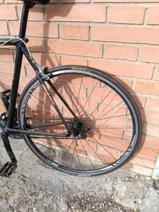 Bicicleta de carretera Giant CFR carbono