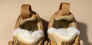 Botas UGG Beige/Marrón