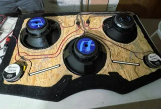 Bandeja altavoces Ford Focus MK2