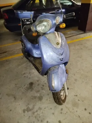 Moto Scooter Clásica 125cc sin papeles