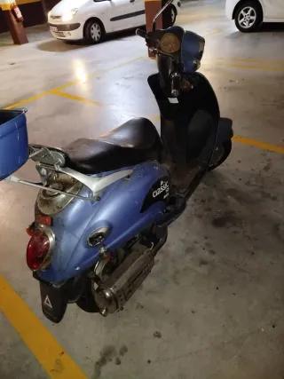 Moto Scooter Clásica 125cc sin papeles