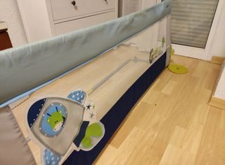 Barrera de seguridad para cama de la marca Olmitos