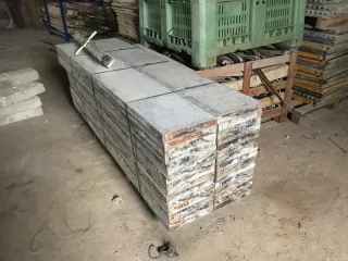 Tabicas Metálicas 2×30 / 20 € unidad