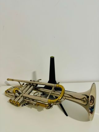 Trompeta Conn Constellation Elkhart LTD