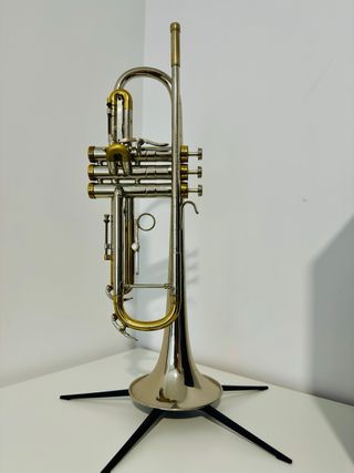 Trompeta Conn Constellation Elkhart LTD