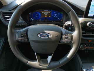Ford Kuga Hybrid Titanium