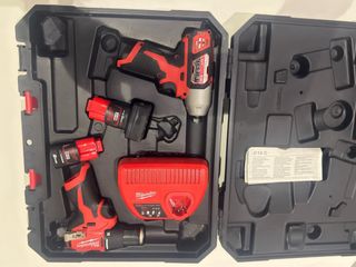 Maletín Milwaukee para taladro/destornillador