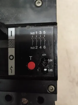 Interruptor Automático Legrand DPX 160A