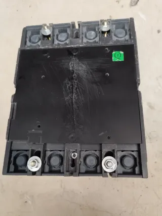 Interruptor Automático Legrand DPX 160A