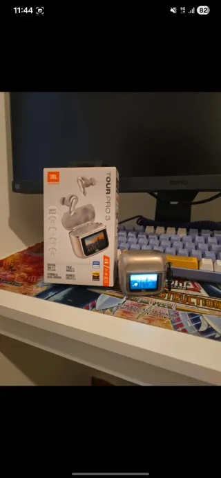 JBL Tour Pro 3 Auricolari True Wireless Oro