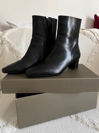 Stivaletti donna in pelle nuovi