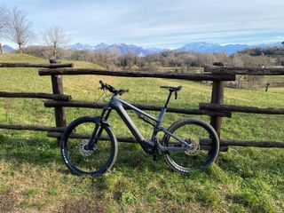 Canyon Spectral:ON CF 6 E-MTB
