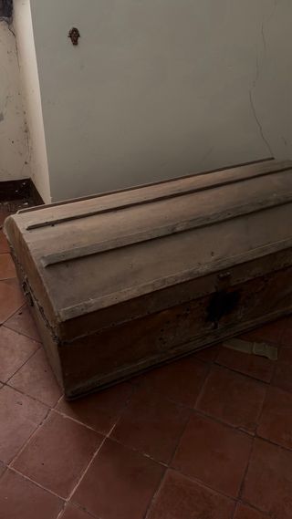 Baúl vintage de madera