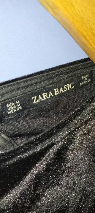 Body Zara Negro con adornos dorados