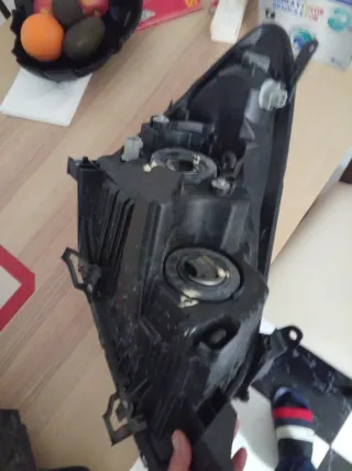 Faros Toyota Corolla Verso 2009