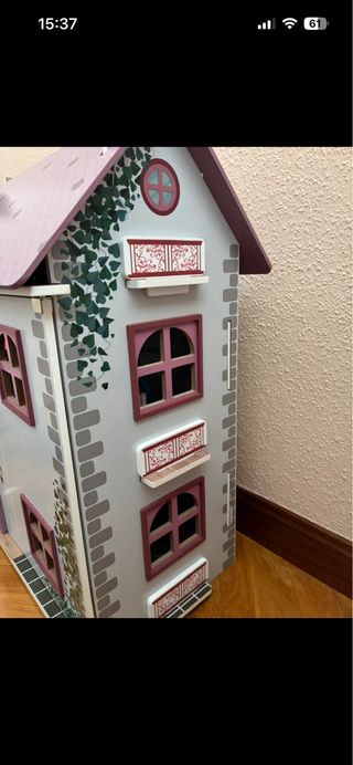 Casa de muñecas Lidl con accesorios para recoger