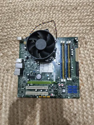 Placa Base + RAM + Procesador