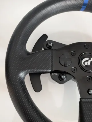 Volante Thrustmaster T300