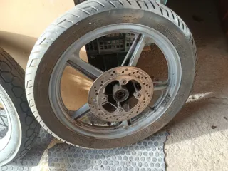 Llantas antiguas motos carretera