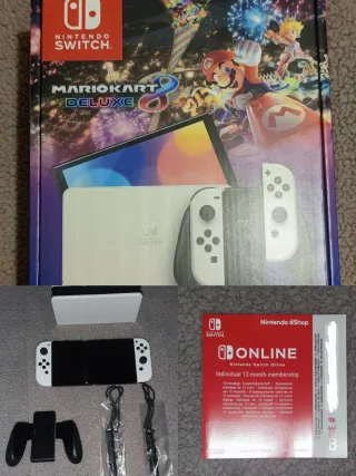 Nintendo Switch OLED Blanca + Mario Kart 8 Deluxe