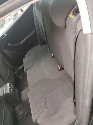 Volkswagen Passat  2.0tdi 110