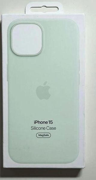 Funda iPhone 15 Silicona MagSafe Soft Mint