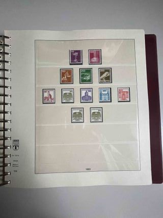Álbum con sellos nuevos de Alemania 1981 / 89.