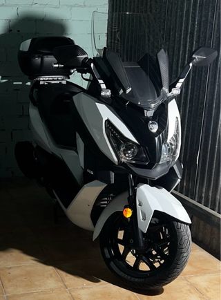 SYM Cruisym 125cc Maxiscooter Blanca
