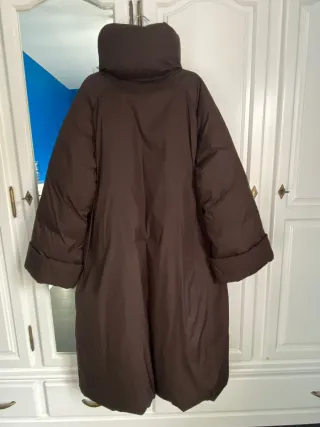 Plumón Largo Mugler Marrón