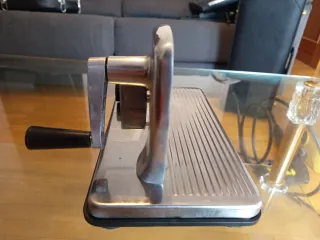 Cortadora de fiambre manual