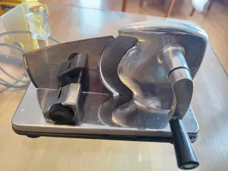 Cortadora de fiambre manual