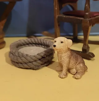 Miniatura cane Labrador e cuccia handmade