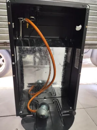 Estufa de Gas/Butano Negra