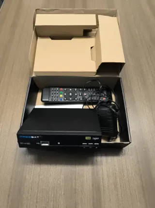 Receptor Satélite FREESAT DVB-S2