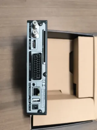 Receptor Satélite FREESAT DVB-S2