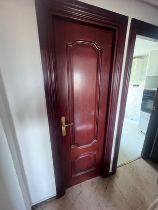 5 Puertas Macizas Madera Oscura