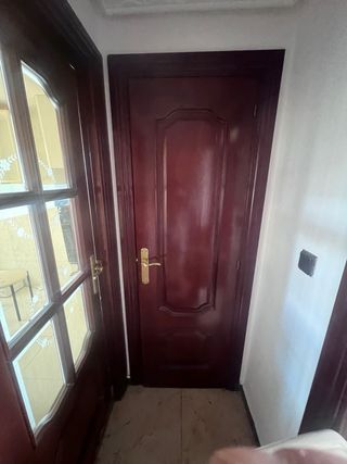 5 Puertas Macizas Madera Oscura